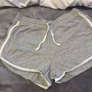 Grey Aéropostale shorts